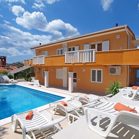 Apartment Mornar-5 By Interhome Trogir Ngoại thất bức ảnh