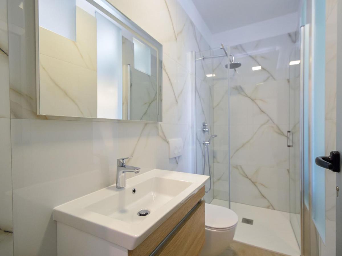 Apartment Mornar-5 By Interhome Trogir Ngoại thất bức ảnh